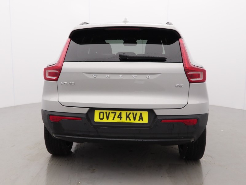 2024 (74) VOLVO XC40 2.0 B3P Plus Dark 5dr Auto 4858675