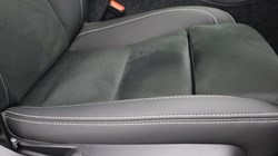 2024 (74) VOLVO XC40 2.0 B3P Plus Dark 5dr Auto 4791097