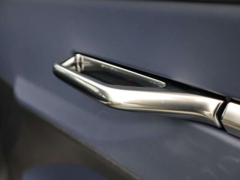 2025 (75) VOLVO EX30 315kW Twin Motor Performance Plus 69kWh 5dr Auto  *VAT QUALIFYING* 4816555