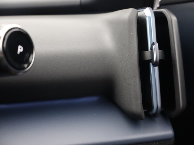 2025 (75) VOLVO EX30 315kW Twin Motor Performance Plus 69kWh 5dr  Auto  *VAT QUALIFYING* 4820040