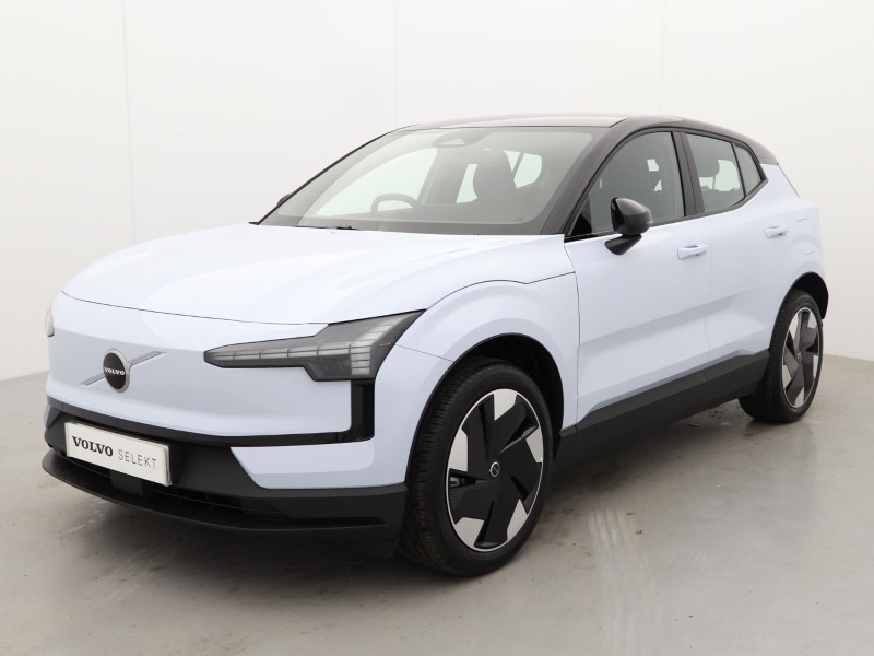2025 (75) VOLVO EX30 200kW SM Extended Range Plus 69kWh 5dr Auto  *VAT QUALIFYING* 4815161