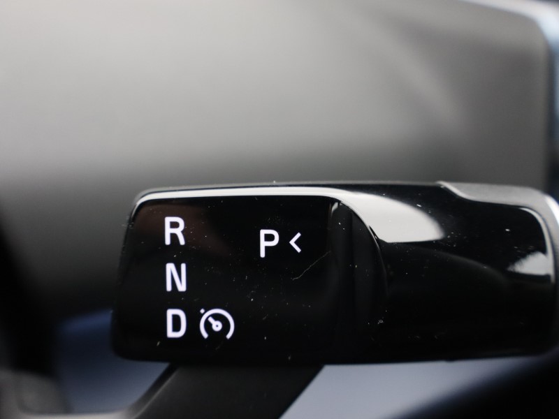 2025 (75) VOLVO EX30 200kW SM Extended Range Plus 69kWh 5dr Auto  *VAT QUALIFYING* 4815208