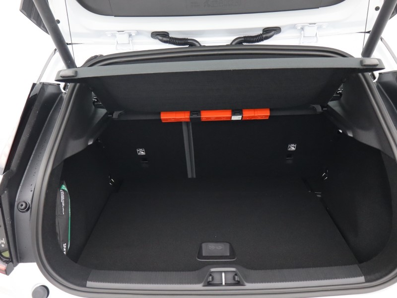 2025 (75) VOLVO EX30 200kW SM Extended Range Plus 69kWh 5dr Auto *VAT QUALIFYING* 4816011