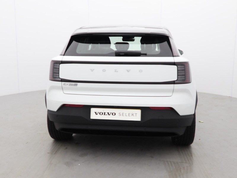 2025 (75) VOLVO EX30 200kW SM Extended Range Plus 69kWh 5dr Auto *VAT QUALIFYING* 4815961