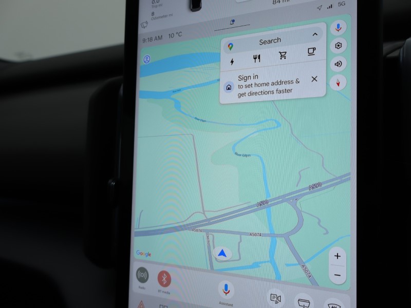 2025 (75) VOLVO EX30 200kW SM Extended Range Plus 69kWh 5dr Auto *VAT QUALIFYING* 4830131