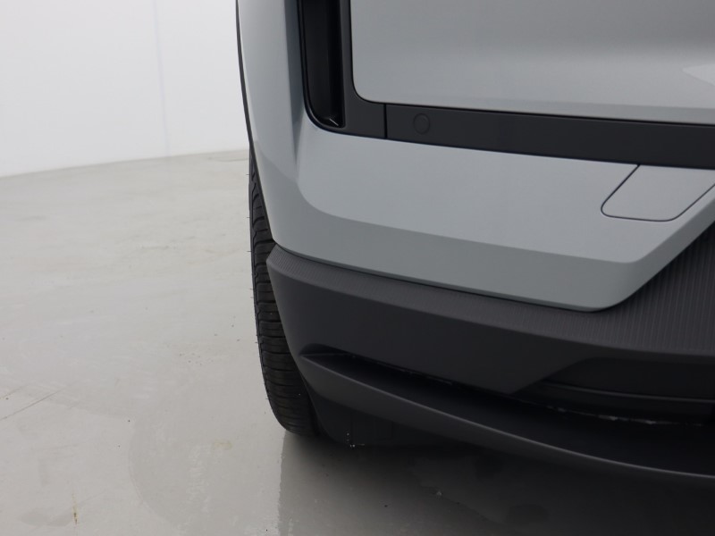 2025 (75) VOLVO EX30 200kW SM Extended Range Plus 69kWh 5dr Auto *VAT QUALIFYING* 4830095