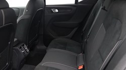 2024 (74) VOLVO XC40 2.0 B4P Plus Dark 5dr Auto 4796203