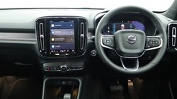 2024 (74) VOLVO XC40 2.0 B4P Plus Dark 5dr Auto 4796240