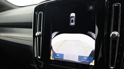 2024 (74) VOLVO XC40 2.0 B4P Plus Dark 5dr Auto 4796228