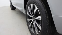 2023 (73) VOLVO XC60 2.0 B5P Plus Dark 5dr AWD Geartronic 4833698