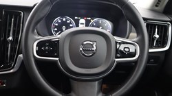 2020 (69) VOLVO V90 2.0 D4 Cross Country Plus 5dr AWD Geartronic 4800823