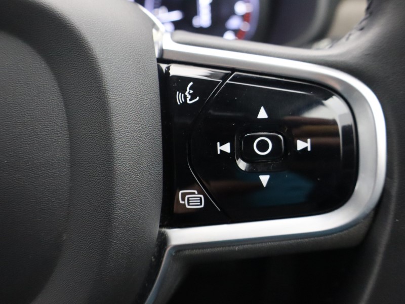 2020 (69) VOLVO V90 2.0 D4 Cross Country Plus 5dr AWD Geartronic 4800826