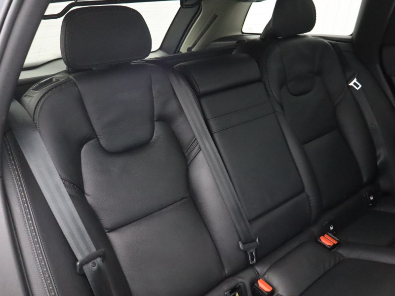 2020 (69) VOLVO V90 2.0 D4 Cross Country Plus 5dr AWD Geartronic 4800818