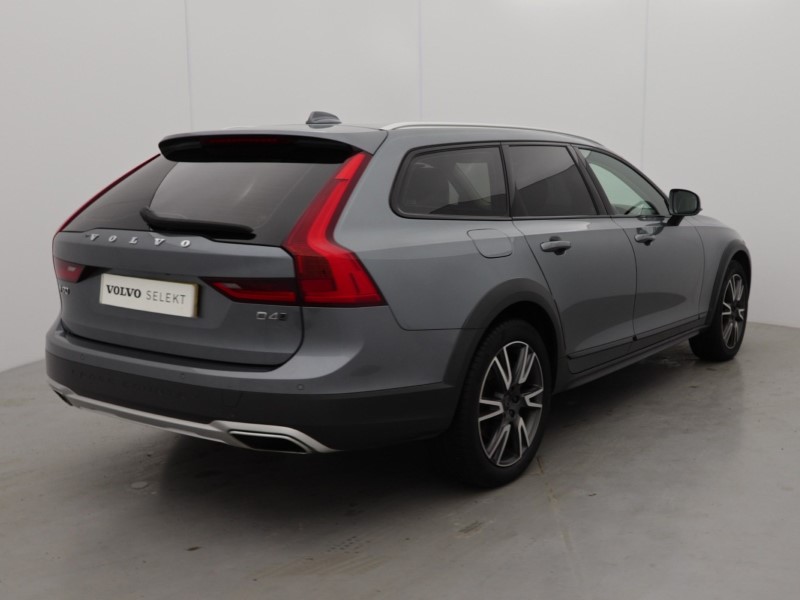 2020 (69) VOLVO V90 2.0 D4 Cross Country Plus 5dr AWD Geartronic 4800788