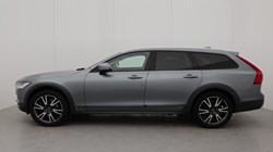 2020 (69) VOLVO V90 2.0 D4 Cross Country Plus 5dr AWD Geartronic 4800785