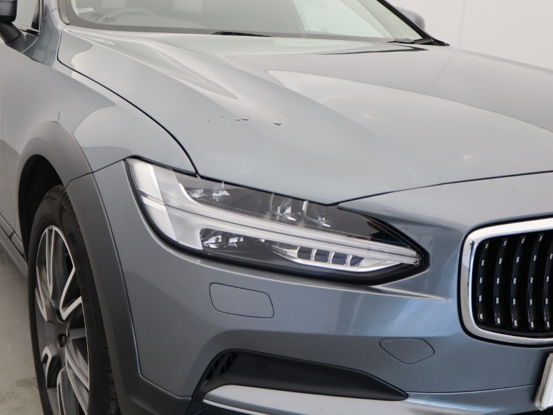 2020 (69) VOLVO V90 2.0 D4 Cross Country Plus 5dr AWD Geartronic 4800789