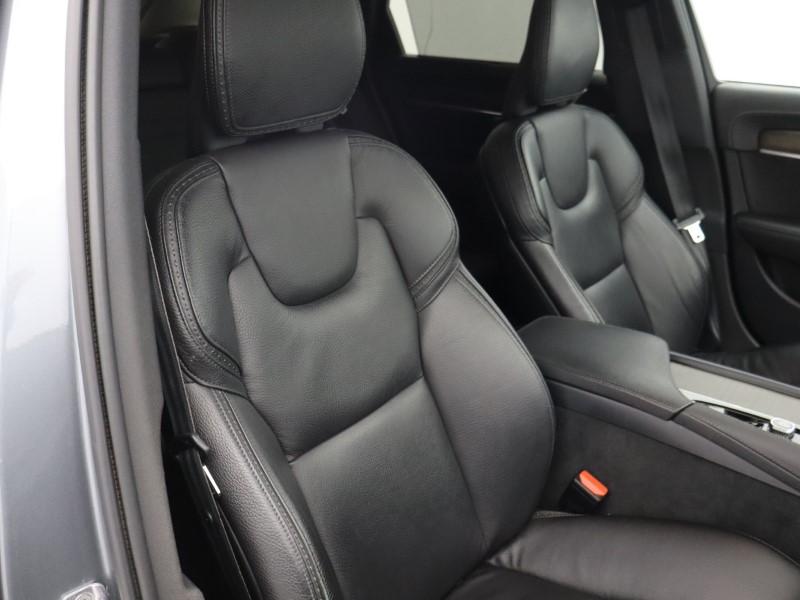 2020 (69) VOLVO V90 2.0 D4 Cross Country Plus 5dr AWD Geartronic 4800812