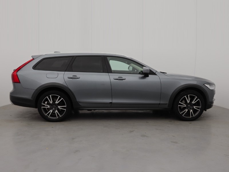 2020 (69) VOLVO V90 2.0 D4 Cross Country Plus 5dr AWD Geartronic 4800786