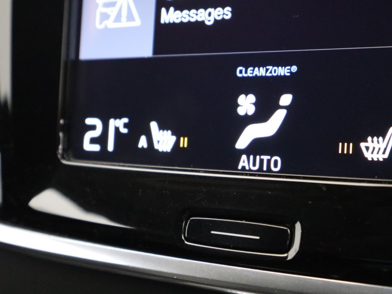 2020 (69) VOLVO V90 2.0 D4 Cross Country Plus 5dr AWD Geartronic 4800831