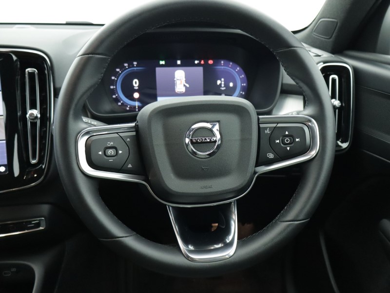 2024 (73) VOLVO XC40 2.0 B3P Core 5dr Auto 4954739