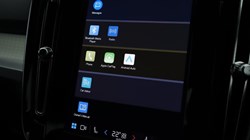 2024 (73) VOLVO XC40 2.0 B3P Core 5dr Auto 4830759