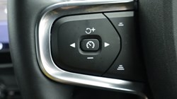 2024 (73) VOLVO XC40 2.0 B3P Core 5dr Auto 4954740