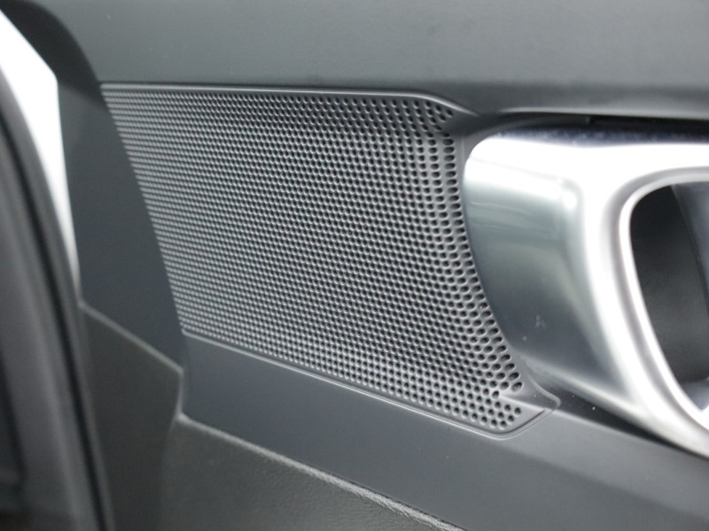 2024 (73) VOLVO XC40 2.0 B3P Core 5dr Auto 4954721