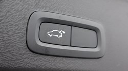 2024 (73) VOLVO XC40 2.0 B3P Core 5dr Auto 4954714