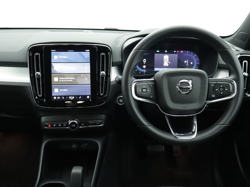 2024 (73) VOLVO XC40 2.0 B3P Core 5dr Auto 4954738