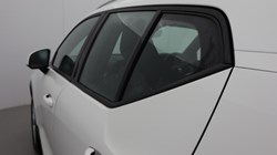 2024 (73) VOLVO XC40 2.0 B3P Core 5dr Auto 4954715