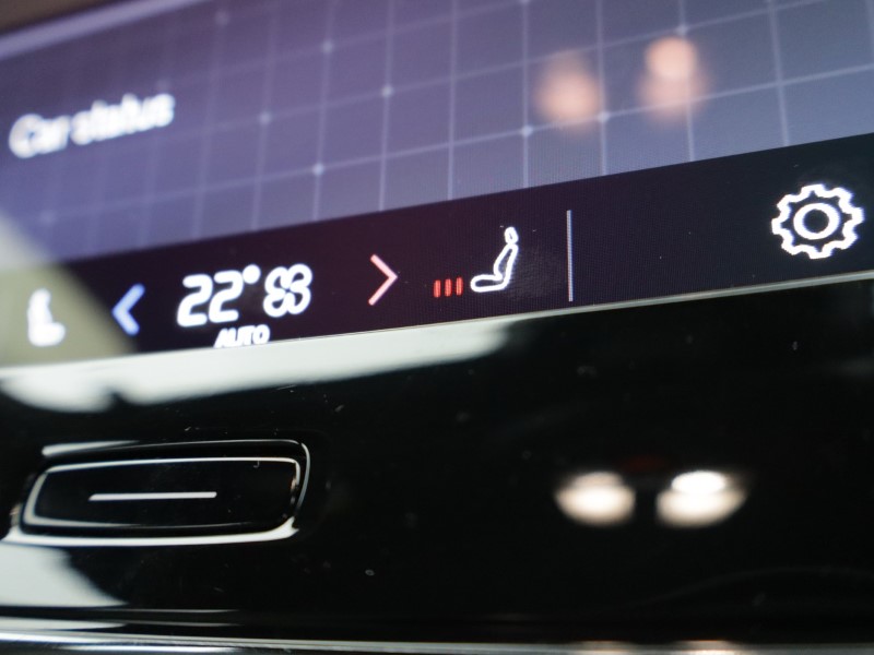 2024 (73) VOLVO XC40 2.0 B3P Core 5dr Auto 4954746