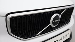 2024 (73) VOLVO XC40 2.0 B3P Core 5dr Auto 4954707