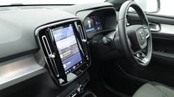 2024 (73) VOLVO XC40 2.0 B3P Core 5dr Auto 4954733