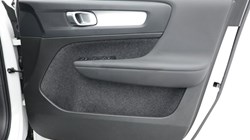 2024 (73) VOLVO XC40 2.0 B3P Core 5dr Auto 4954720