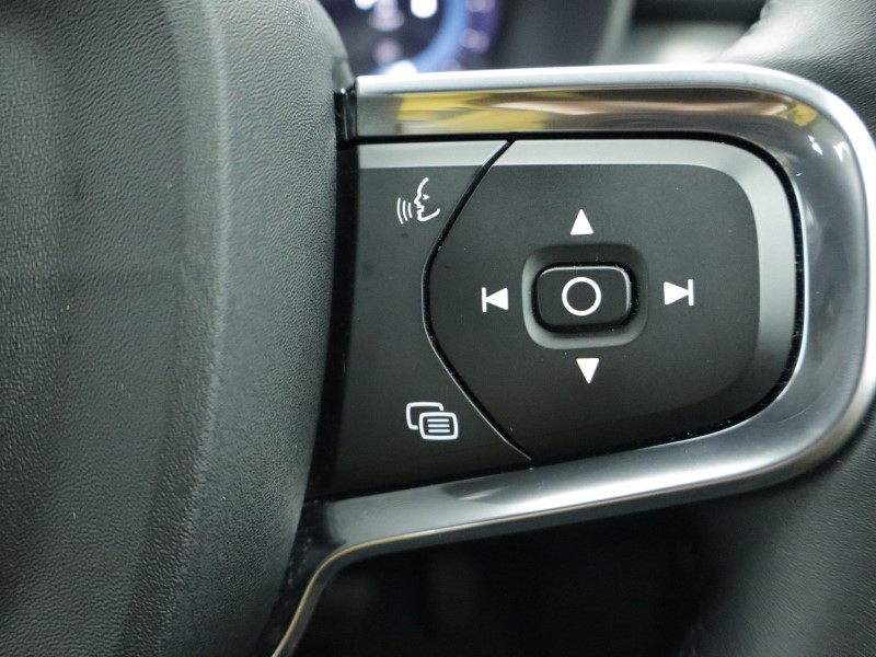 2024 (73) VOLVO XC40 2.0 B3P Core 5dr Auto 4954741