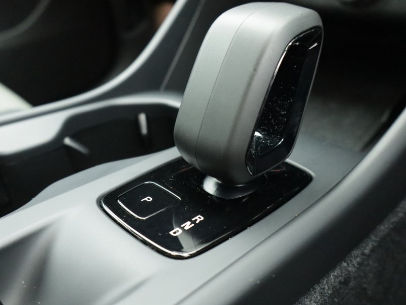 2024 (73) VOLVO XC40 2.0 B3P Core 5dr Auto 4954744