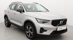 2022 (72) VOLVO XC40 2.0 B3P Plus Dark 5dr Auto 4831572