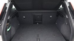 2022 (72) VOLVO XC40 2.0 B3P Plus Dark 5dr Auto 4831590