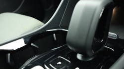 2022 (72) VOLVO XC40 2.0 B3P Plus Dark 5dr Auto 4831625