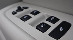 2020 (20) VOLVO XC60 2.0 T8 390 Hybrid Inscription Pro 5dr AWD G tronic 4830223