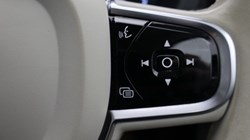 2020 (20) VOLVO XC60 2.0 T8 390 Hybrid Inscription Pro 5dr AWD G tronic 4830246