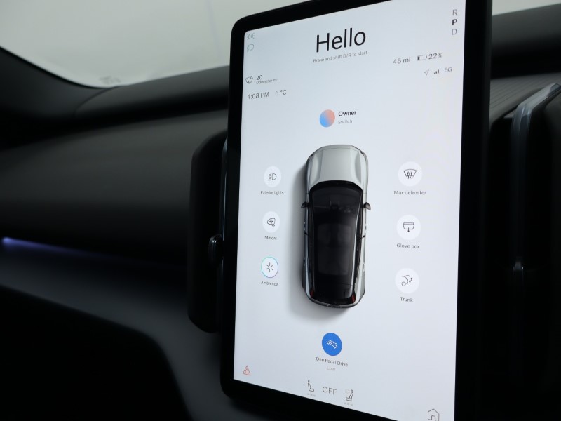 2025 (75) VOLVO EX30 315kW Twin Motor Performance Ultra 69kWh 5dr Auto 4887028