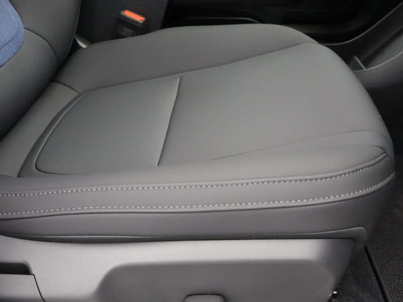 2025 (75) VOLVO EX30 315kW Twin Motor Performance Ultra 69kWh 5dr Auto 4887015