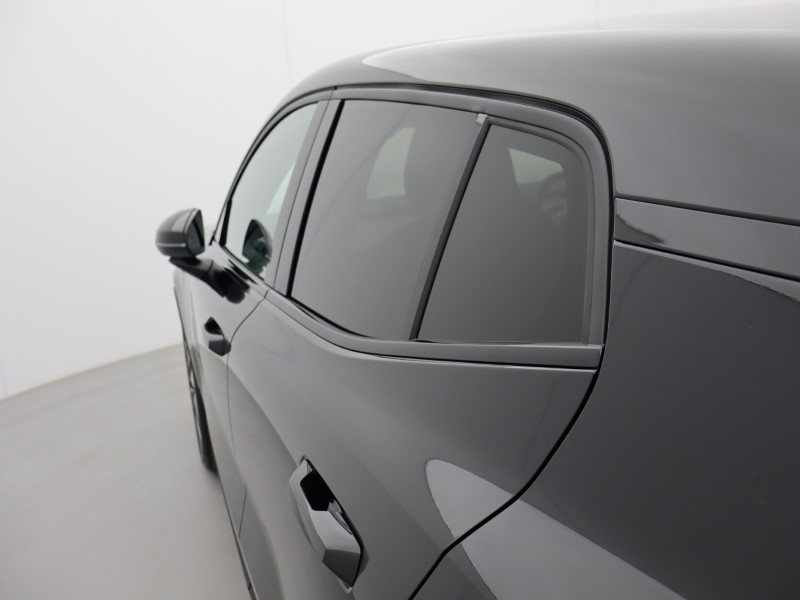 2025 (75) VOLVO EX30 315kW Twin Motor Performance Ultra 69kWh 5dr Auto 4887005