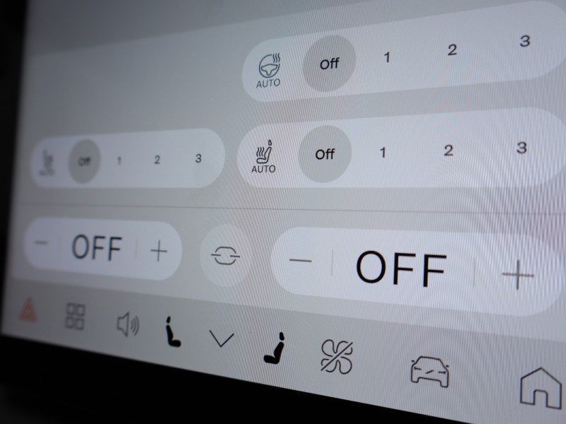 2025 (75) VOLVO EX30 315kW Twin Motor Performance Ultra 69kWh 5dr Auto 4887031