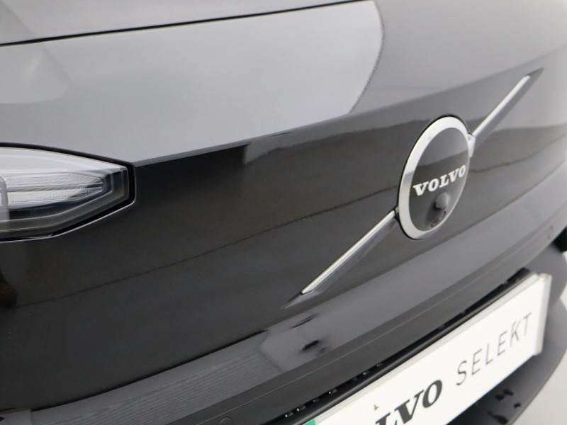 2025 (75) VOLVO EX30 315kW Twin Motor Performance Ultra 69kWh 5dr Auto 4886997