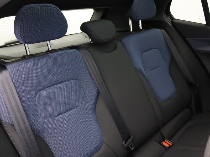 2025 (75) VOLVO EX30 315kW Twin Motor Performance Ultra 69kWh 5dr Auto 4887023