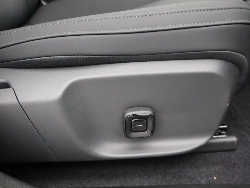 2025 (75) VOLVO EX30 315kW Twin Motor Performance Ultra 69kWh 5dr Auto 4887014