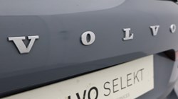 2023 (23) VOLVO XC60 2.0 B4P Plus Dark 5dr Geartronic 4861458