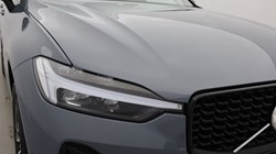 2023 (23) VOLVO XC60 2.0 B4P Plus Dark 5dr Geartronic 4861451